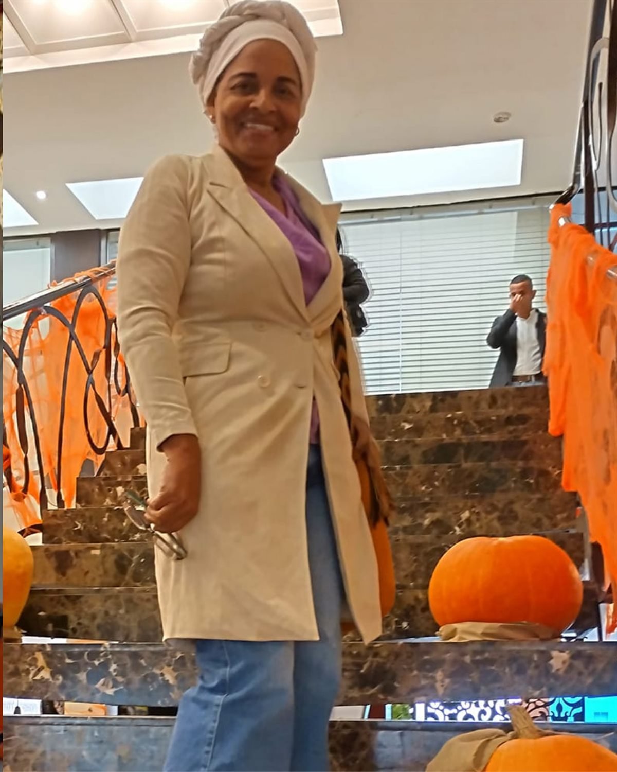 Representante institucional de la Fundación Benkos Biohó en un evento